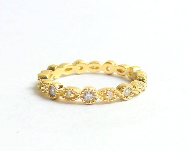 Handgemachte 14K Gelbgold Diamant Eternity Band Stapelbarer Ehering von DIAMONDFORLOVE