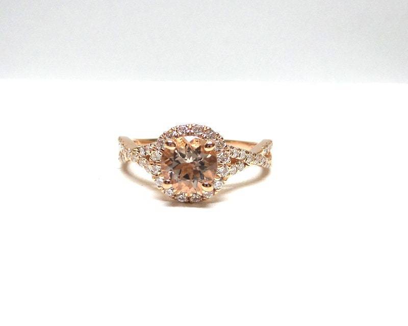 Handgemachter 14K Roségold Morganit Verlobungsring Hal Diamondo von DIAMONDFORLOVE