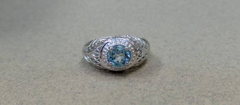 Handgemachter Filigraner Aquamarin Verlobungsring 14K Weißgold, 0.60Ct Edelstein von DIAMONDFORLOVE