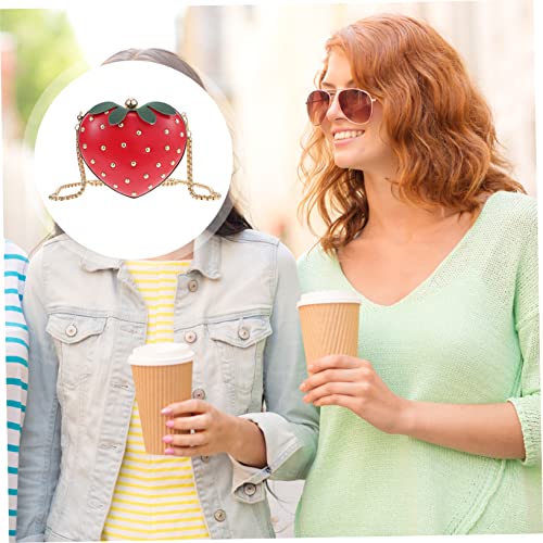 DIKACA Damen Schultertasche Crossbody Bag in Rot Umhängetasche mit Ausreichend Stauraum Vielseitig als Hand oder Tragetasche Geeignet Stilvoller Erdbeer Design Tasche von DIKACA