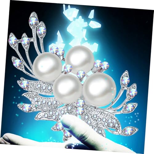 DIKACA Pearl Brosche mit Strassbesatz Elegante Anstecknadel für Abendkleider Modisches Damen accessoire Kreative Blütenform für Hochzeit Party Festliche Kleidung von DIKACA
