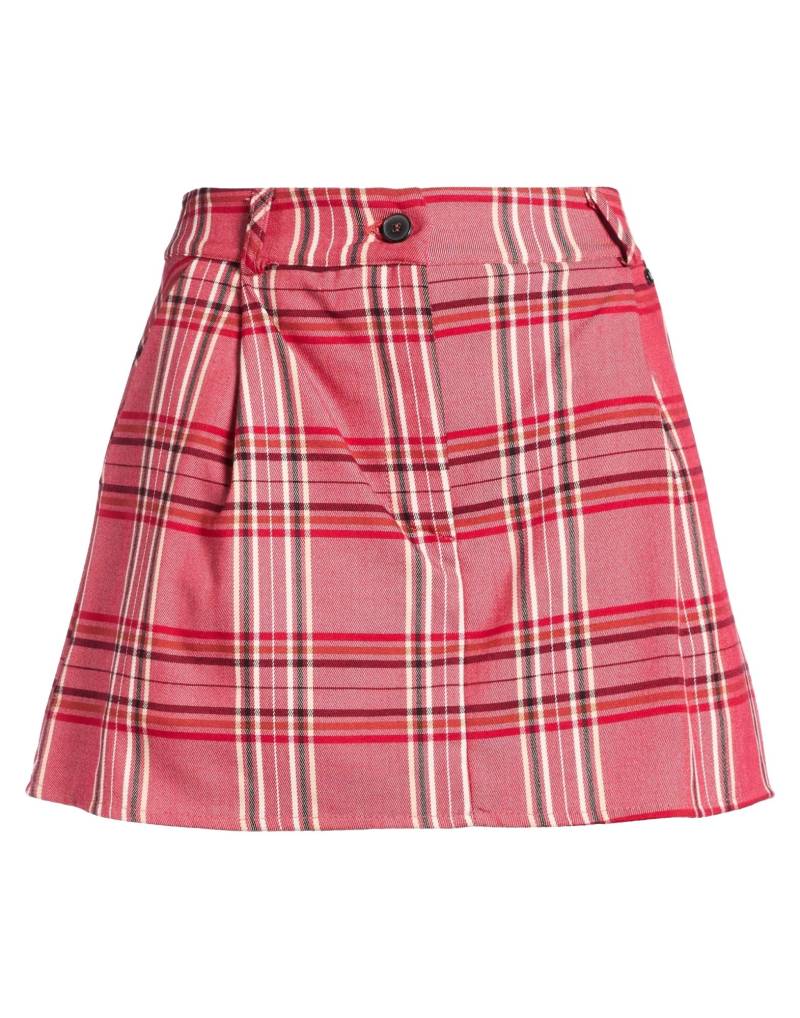 DIXIE Shorts & Bermudashorts Damen Rot von DIXIE