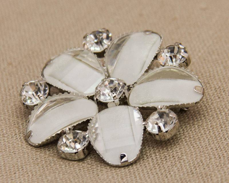 Hochzeit Brosche Strass Kristall Braut von DIYBrideBoutique