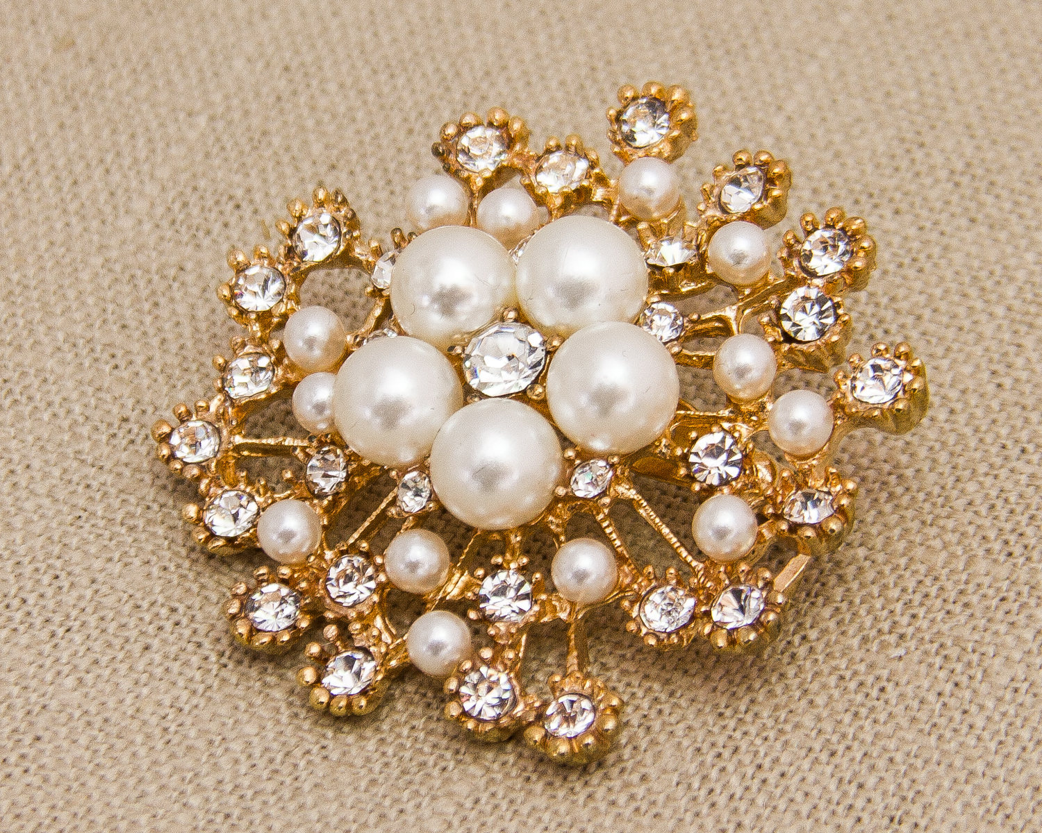 Rose Gold Strass Brosche Kristall Brosche, Perle Hochzeit Hochzeitsschmuck Rose Gold Strass Brosche Kristall Brosche, Perle Hochzeit Hochzeitsschmuck von DIYBrideBoutique