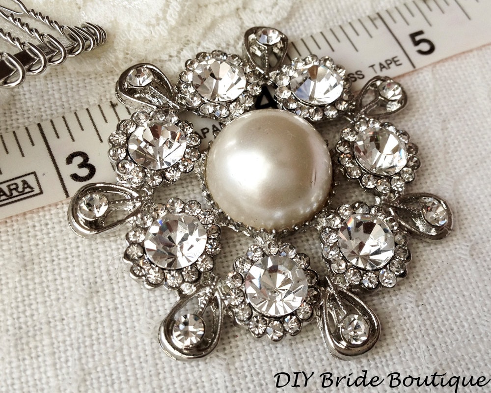 Strass Und Kristall Brosche Strass-Brosche Für Braut Schärpe, Kuchendekoration, Diy Hochzeit Projekte, Bouquet Liefert von DIYBrideBoutique