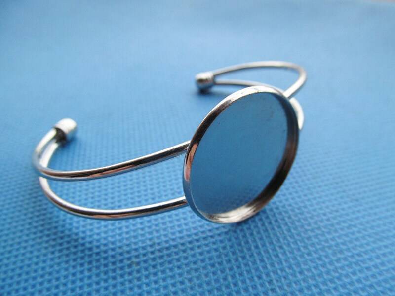 Hochwertiges Verstellbares Antik Bronze/Silber Ton/Gold Kupfer Rohling Armreif, Basisfassung Tablett Lünette, Für 25mm Cabochon, Diy Zubehör Hochwertiges Verstellbares Antik Bronze/Silber Ton/Gold Kupfer Rohling Armreif, Basisfassung Tablett Lünette, Für 25mm Cabochon, Diy Zubehör von DIYLoveOcean