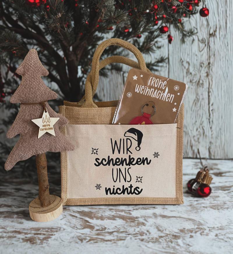 Jutetasche „Wir Schenken Uns Nichts" - Geschenkidee Zu Weihnachten Kleine Geschenktasche Nachhaltige Weihnachtsverpackung von DIYPlotterWerkstatt