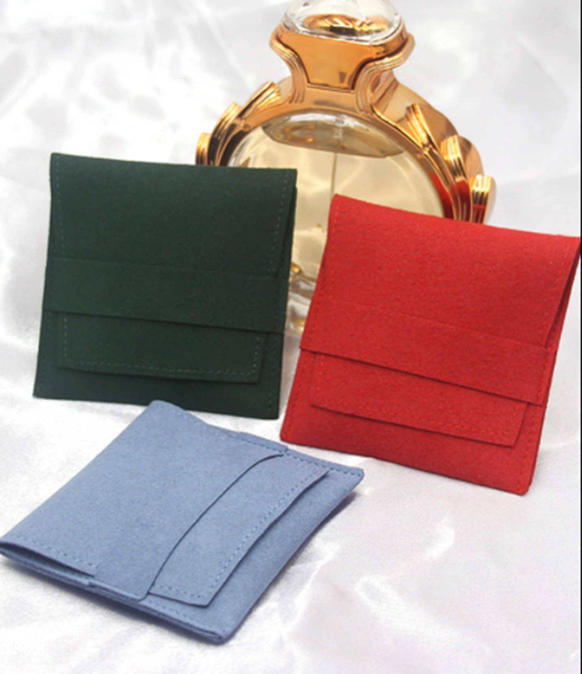 Individueller Mikrofaser-Schmuckbeutel, Personalisierter Double-Layer-Beutel Mit Logo, Schmuckverpackung & Lagerung -P004 Individueller Mikrofaser-Schmuckbeutel, Personalisierter Double-Layer-Beutel Mit Logo, Schmuckverpackung & Lagerung -P004 von DIYRosa