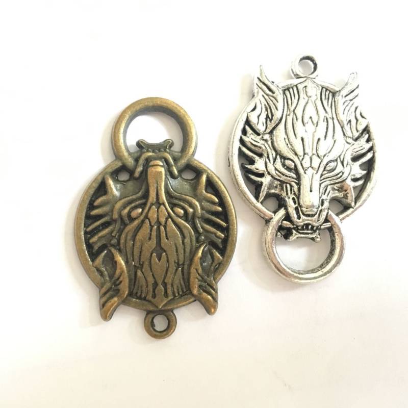 Wolf Charm-5 Stück Antik Bronze /Antik Silber Final Fantasy Wolfskopf Charm Anhänger -27x40mmG321 von DIYbeads4u
