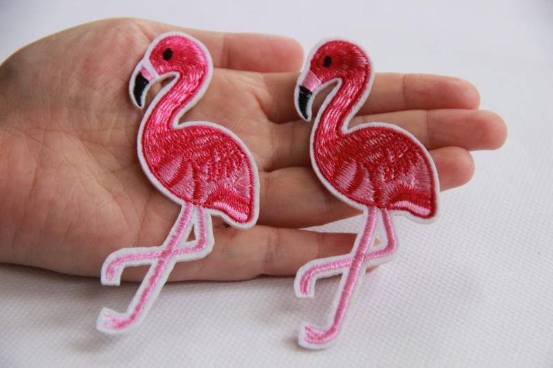 2 Stück Flamingo Stickerei Eisen Auf Applikation Patch, Gestickt Vogel Patch Zubehör Für Mantel, T-Shirt, Jeans, Dekorative Aufnäher von DIYsharing