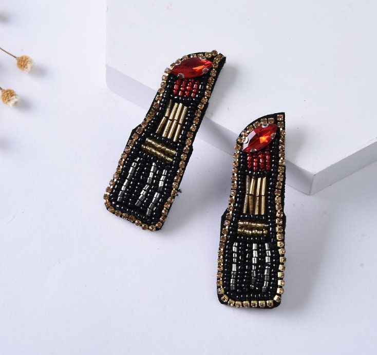 2 Stück Lippenstift Stickerei Pailletten Applikation Patch, Perlen Patch Zubehör Für Mantel, T-Shirt, Kostüm Dekorative Applikationen Patches von DIYsharing