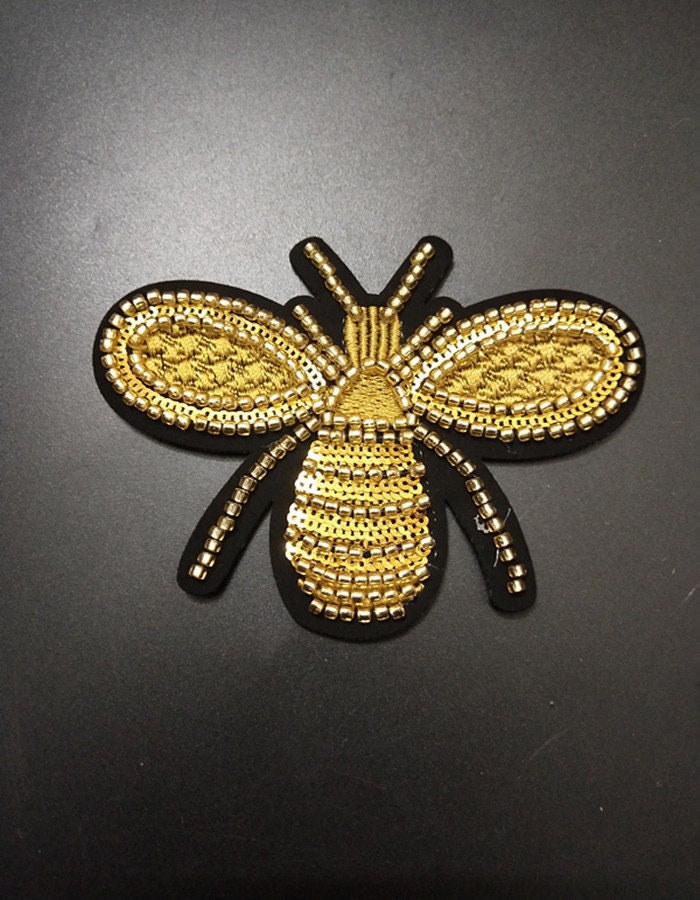 Gold Bienen Stickerei Perlen Pailletten Applikation Patch, Bee Patch Zubehör Für Mantel, T-Shirt, Kostüm Dekorative Applikationen Patches von DIYsharing
