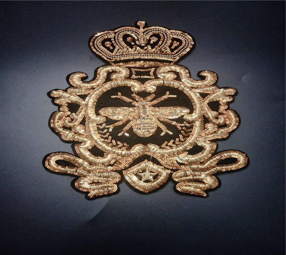 Gold Crown Bee Pailletten Applikation Patches, Bienen Patch Lieferungen Für Mantel, T-Shirt, Kostüm Dekorative Applikationen Patches von DIYsharing