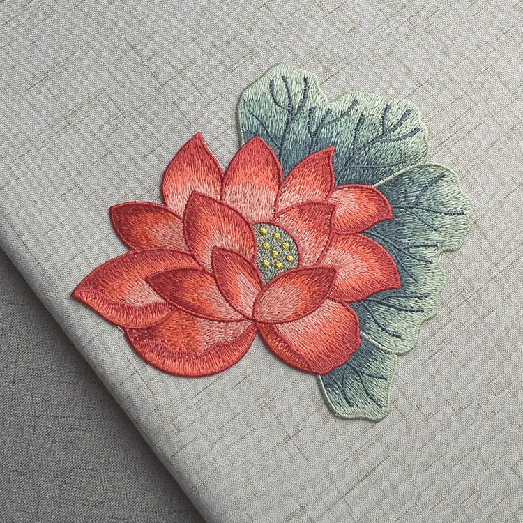 Zarte Gestickte Rote Lotus Blume Applikation Patch, Vintage Blumen Patch Für Kleidung Oder Kleid, Dekorative Stickerei von DIYsharing