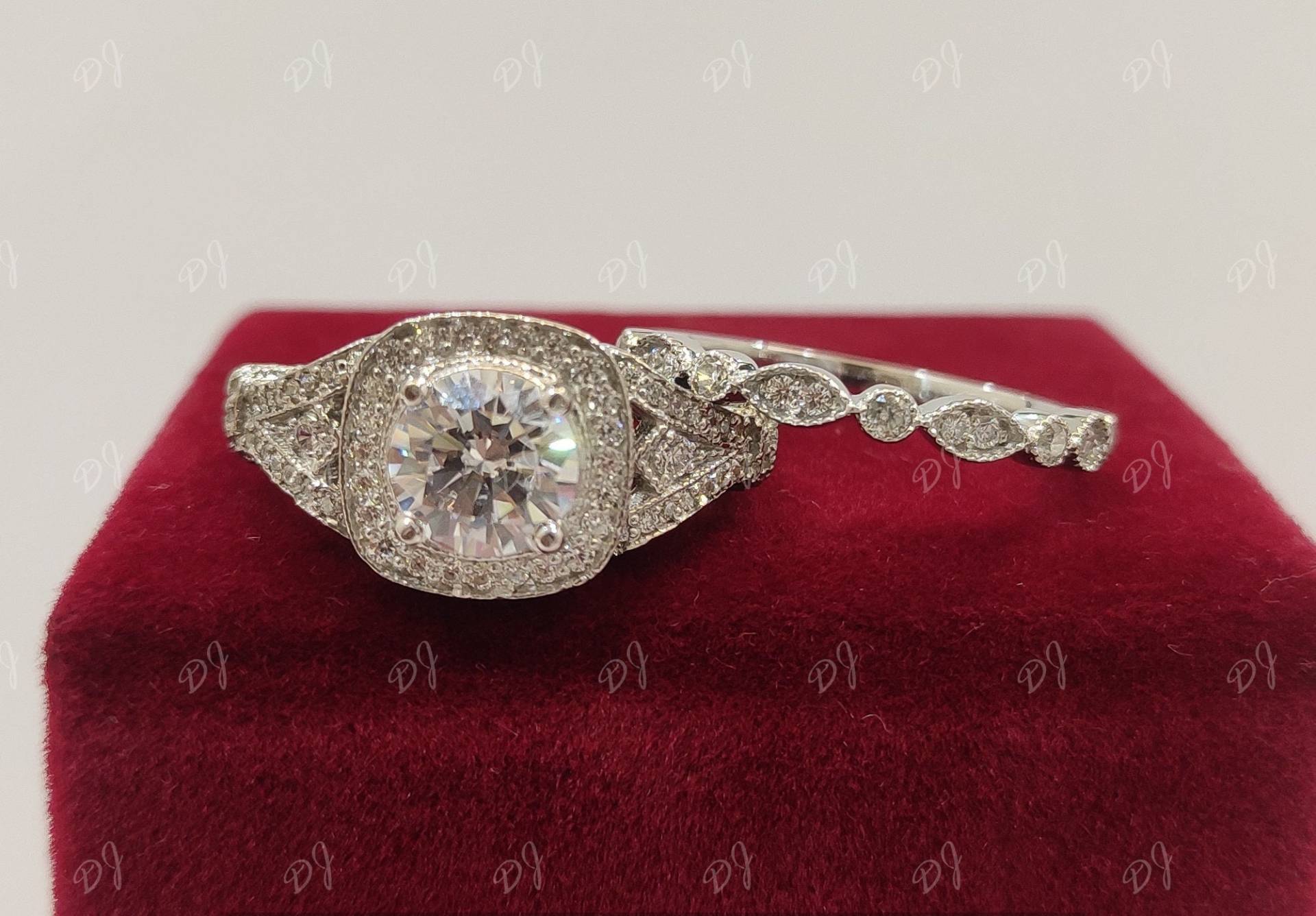 1930Er Jahre Vintage 2.30Ct Weißer Runder Ehering in 925 Sterling Silber, Brautring, Hochzeitsring von DJJEWEL925