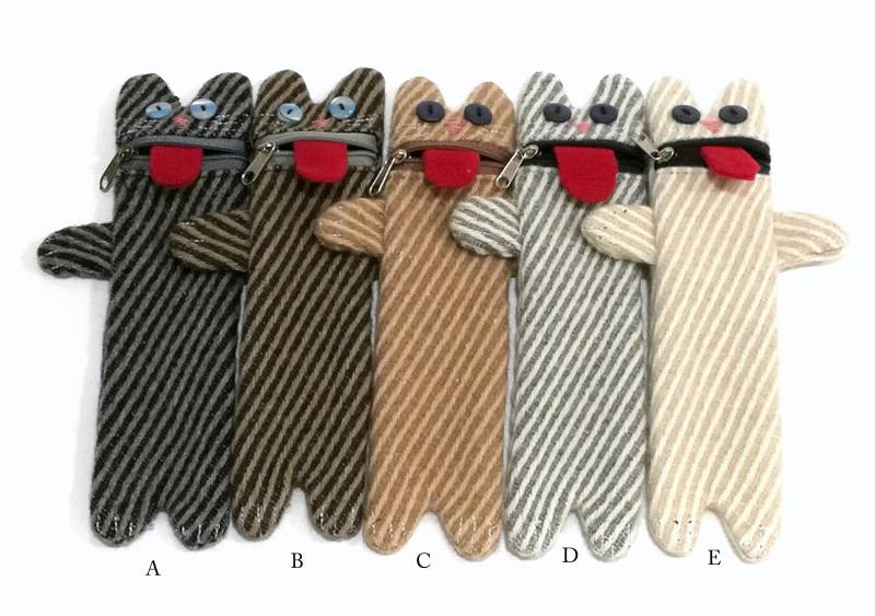Handgemachte Wolle Katzen Federmäppchen von DKfromlinen