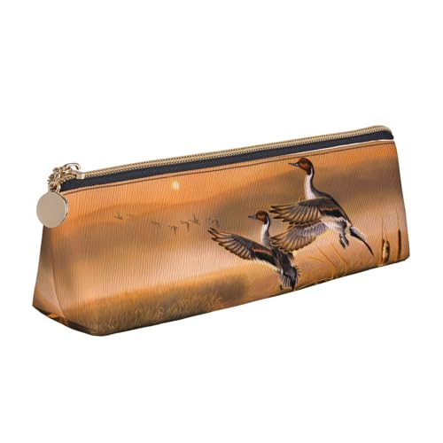 DNBCLEZK Federmäppchen aus Leder, Motiv: Ölgemälde, niedlich, dreieckig, hochwertiger glatter Reißverschluss, langlebiger Metallabzieher, Designer-Schreibwaren-Organizer für Schule, Büro, weiß von DNBCLEZK