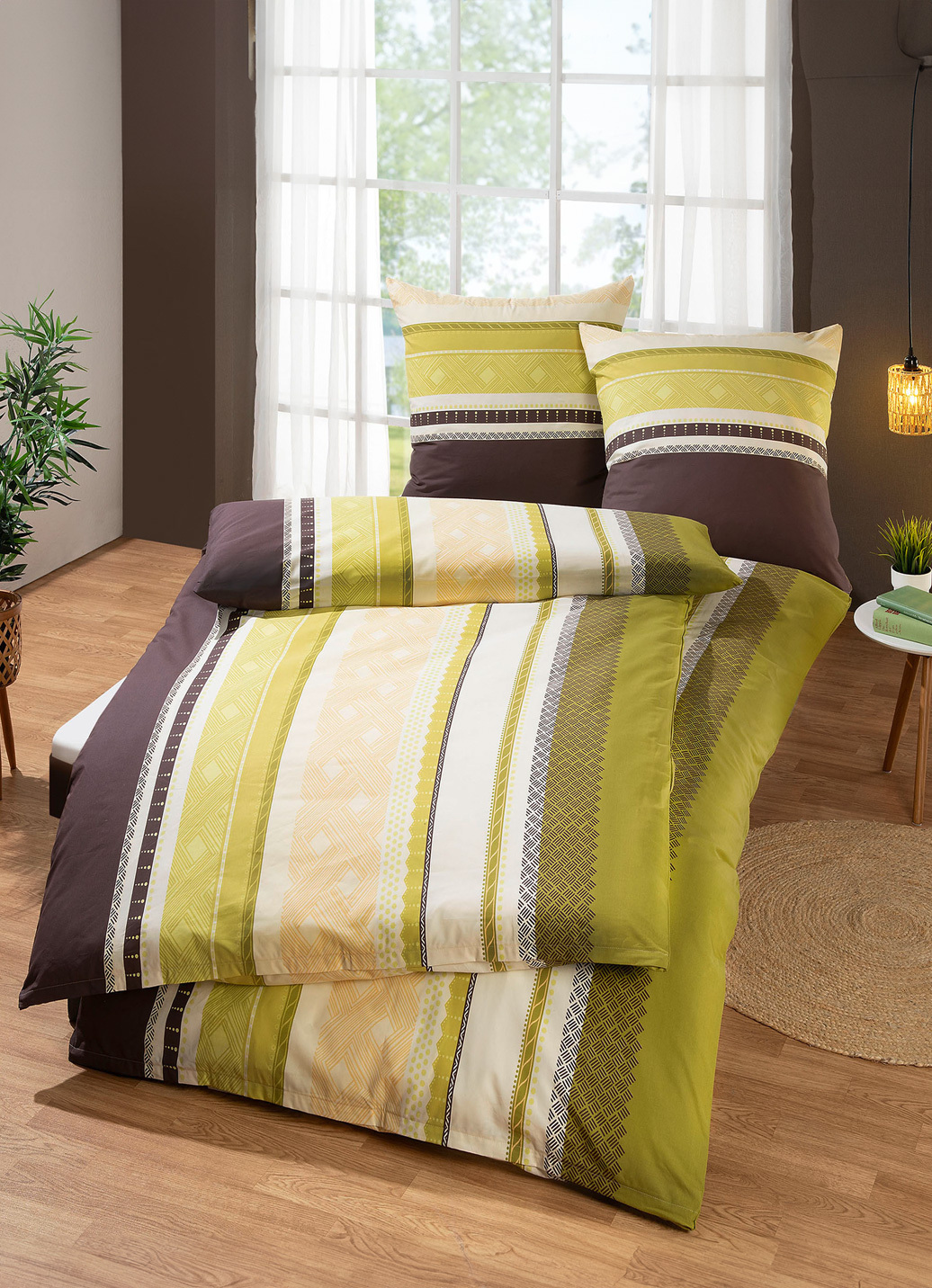 "DOBNIG" Bettwäsche-Garnitur, Größe 112(80/80 cm + 135/200 cm), Qualität Linon, Grün-Gelb von DOBNIG