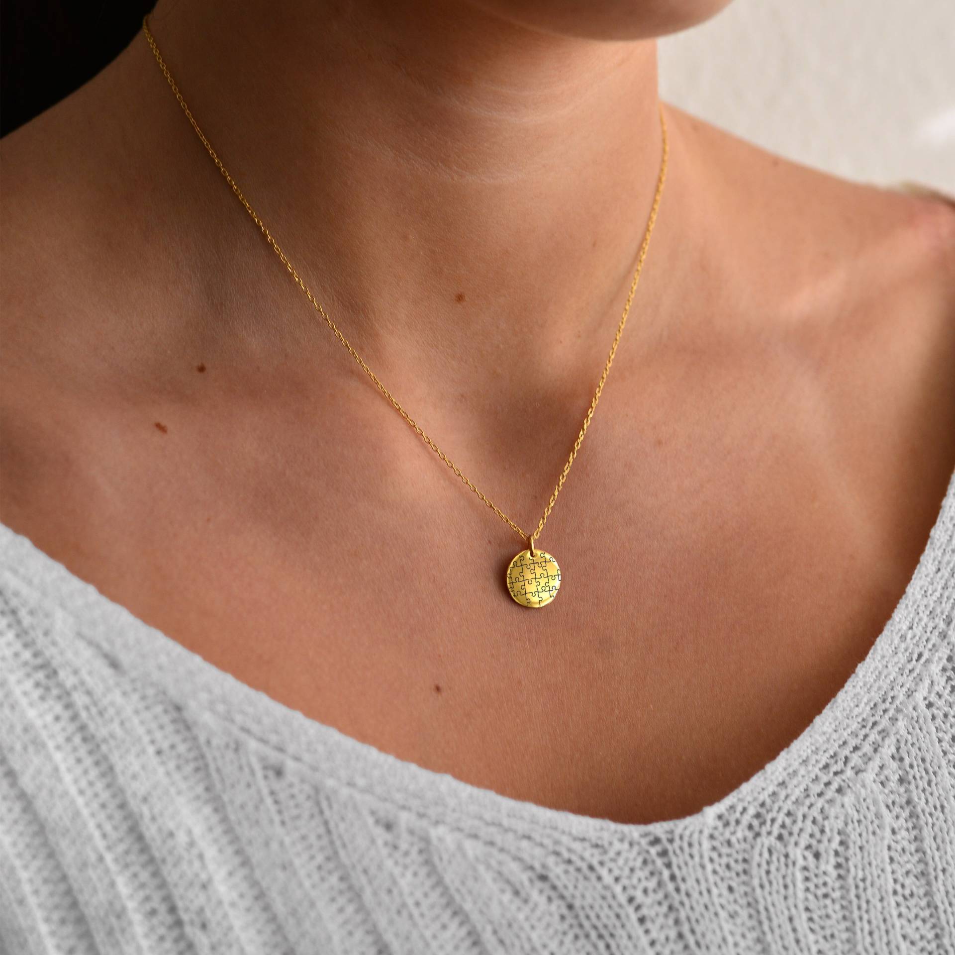 Autismus Bewusstsein Halskette Puzzle Disk Tag, Liebevolle Fürsorglichkeit Gesundheit Freundschaft, Inspirational Mantra Schmuck Autismus Bewusstsein Halskette Puzzle Disk Tag, Liebevolle Fürsorglichkeit Gesundheit Freundschaft, Inspirational Mantra Schmuck von DOLCEORO