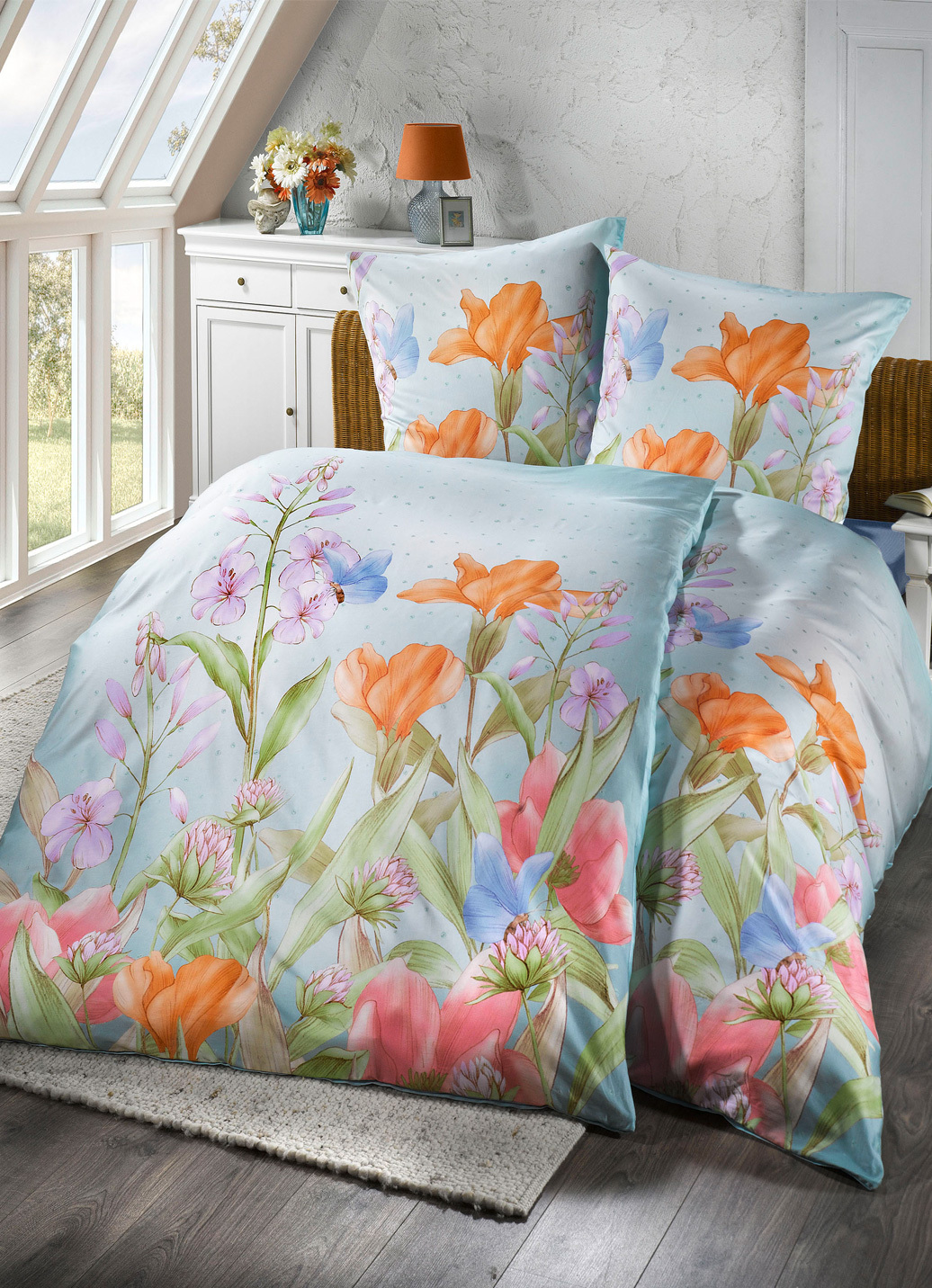 Dormisette Bettwäsche-Garnitur mit floralen Dessin, Größe 115 (80x80 cm + 155x220 cm), Blau von DORMISETTE