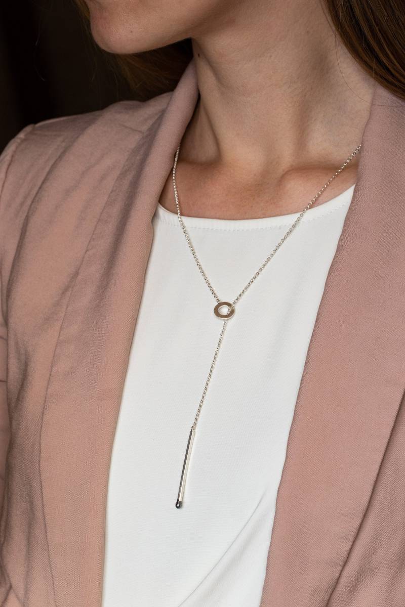 streichholz Lariat Halskette, Minimalist Silber Schmuck von DOSADORNMENTS