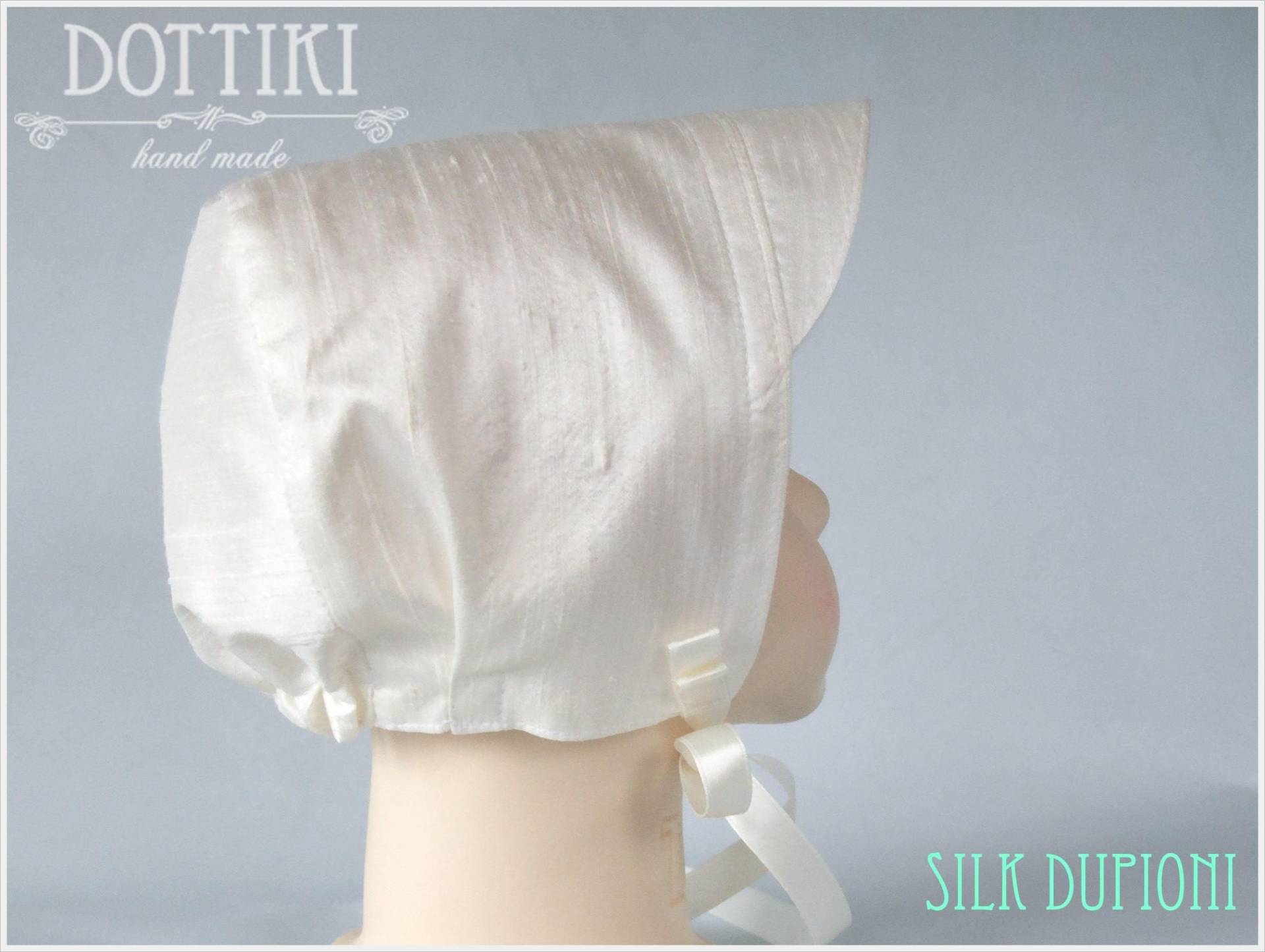 Baby Seide Taufhaube Taufmütze Mit Schirm von DOTTIKI