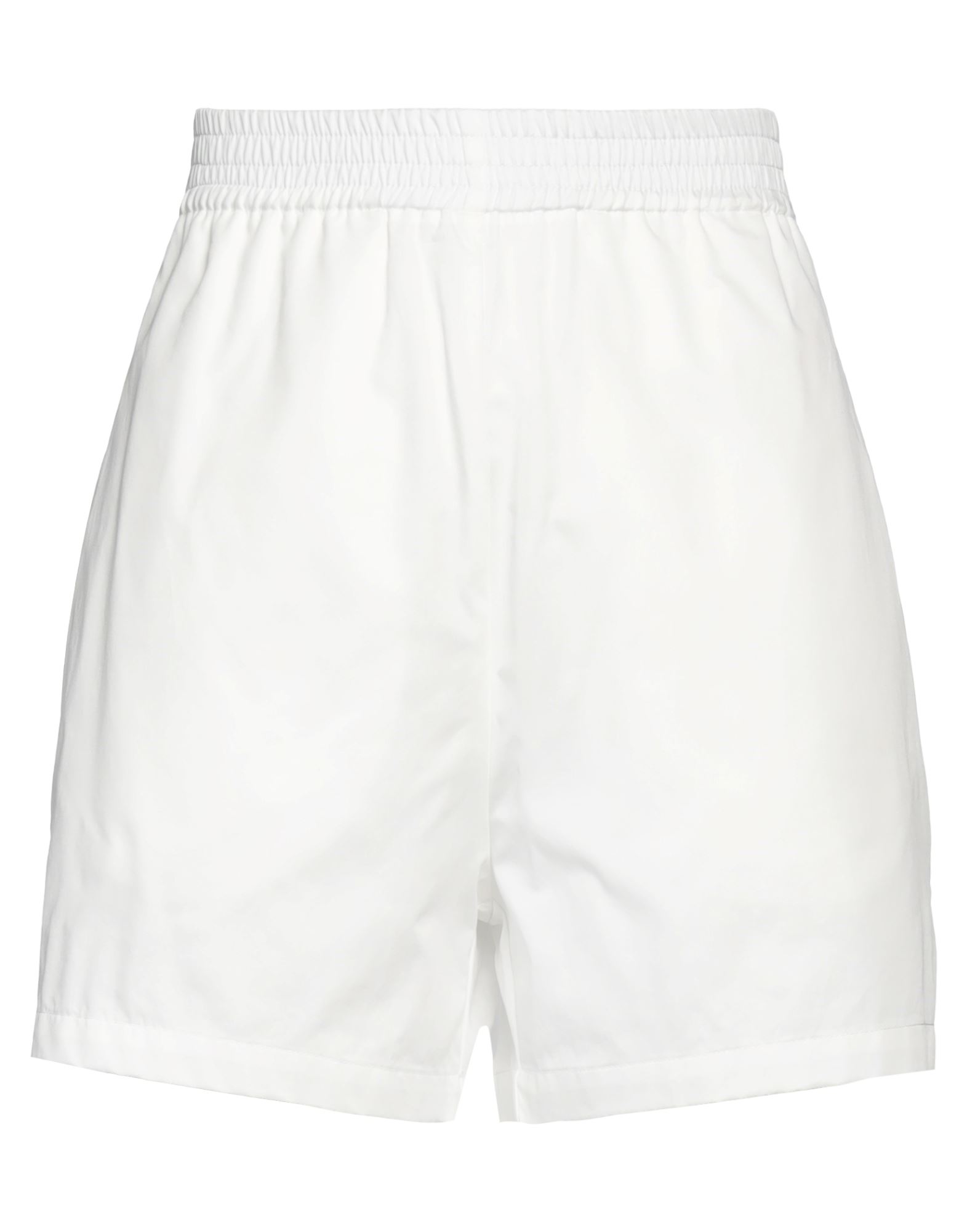 DOUUOD Shorts & Bermudashorts Damen Off white von DOUUOD