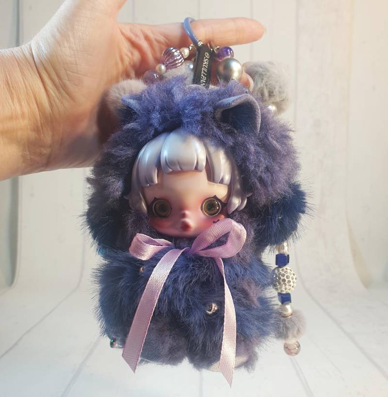 Handmade Plüsch Skullpanda "You Found Me" Taschenanhänger, Taschen Charm "Cerberus" | 5 Custom Made By Mimi von DRAGONSCALESbyMIMI