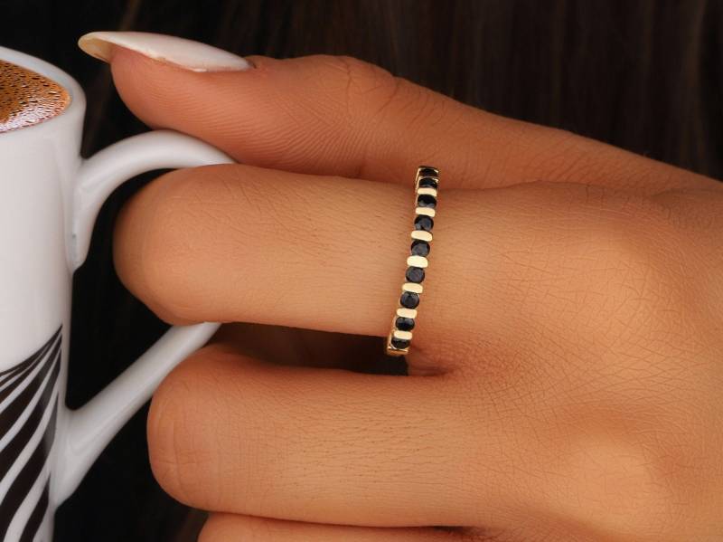 Halbe Ewigkeit Zirkonia Schwarze Steinringe Dünne Initial Silber Roségold Filled Bänder S Für Mutter Beste Freundin Valentinstag von DSJewelryUS