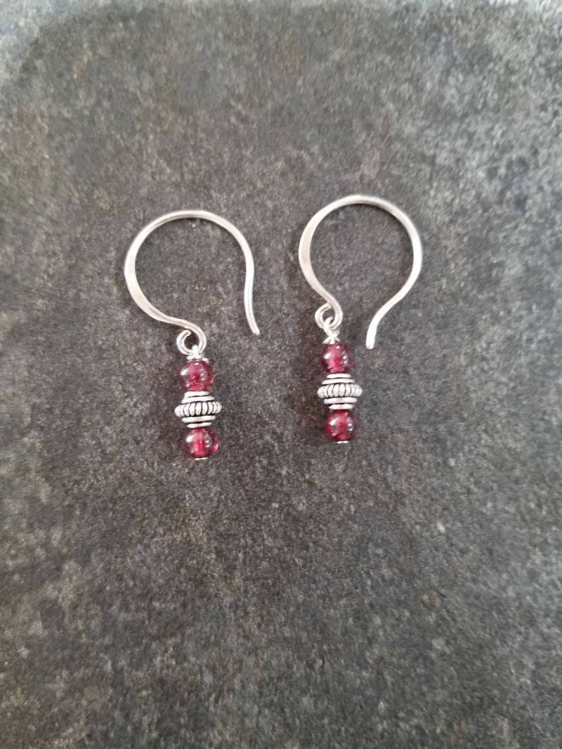 Granat Ohrringe von DSignsbyDAnn