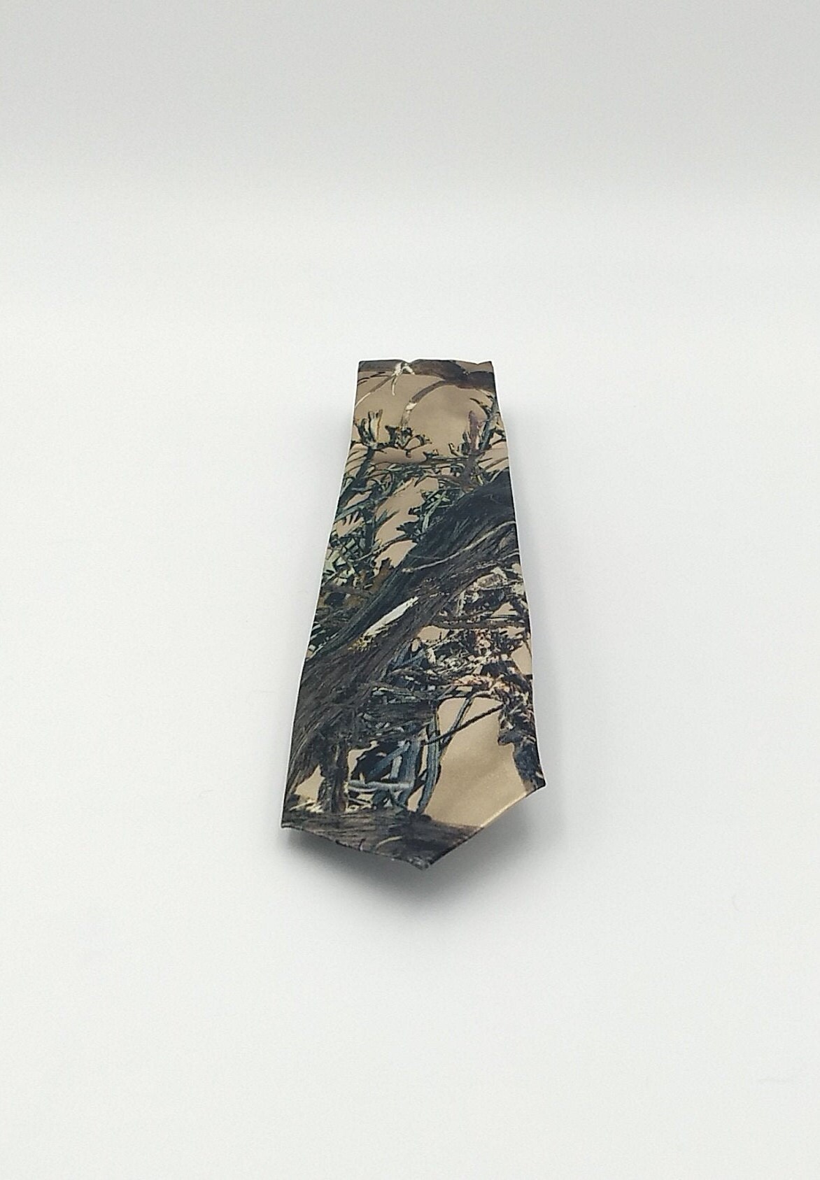 Camouflage Satin Krawatte Für Kinder Und Jugendliche Camouflage Satin Krawatte Für Kinder Und Jugendliche von DTKMDesign