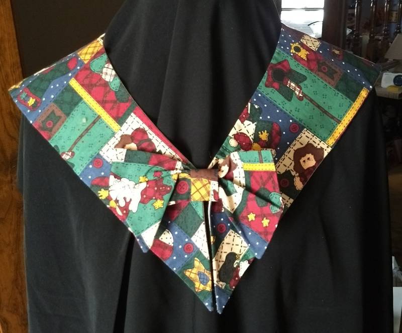 Weihnachts-Kleiderkragen Weihnachts-Kleiderkragen von DTKMDesign