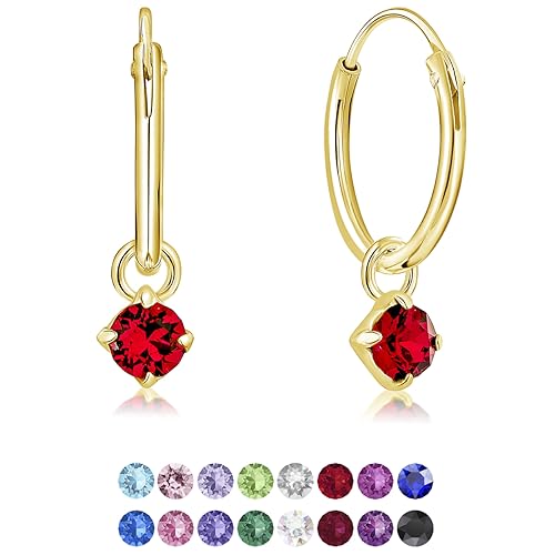 DTPsilver® KLEINE Creolen Ohrringe 925 Sterling Silber Gelb Vergoldet mit 3 mm Baumelnde Swarovski® Elements Kristall - Mädchen - Dicke 1.5 mm - Durchmesser 14 mm - Farbe : Rubin von DTPsilver