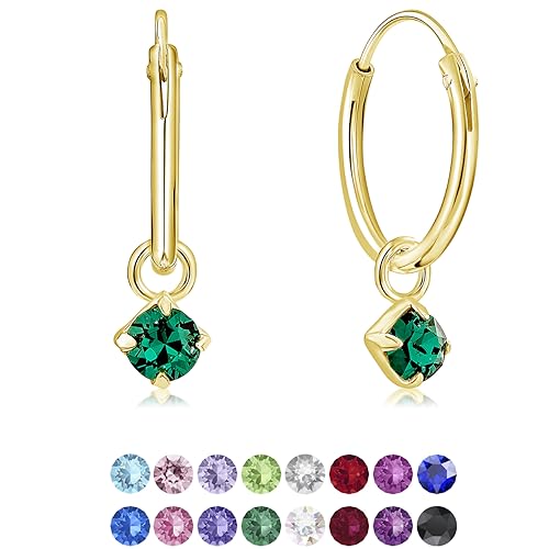 DTPsilver® KLEINE Creolen Ohrringe 925 Sterling Silber Gelb Vergoldet mit 3 mm Baumelnde Swarovski® Elements Kristall - Mädchen - Dicke 1.5 mm - Durchmesser 14 mm - Farbe : Smaragd von DTPsilver