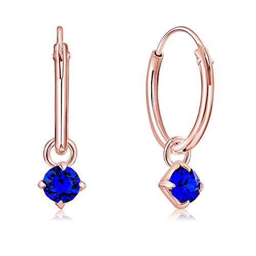 DTPsilver® KLEINE Creolen Ohrringe 925 Sterling Silber Rosen-Gold überzogen mit 3 mm Baumelnde Swarovski® Elements Kristall - Mädchen - Dicke 1.2 mm - Durchmesser 12 mm - Farbe : Majestätisches Blau von DTPsilver