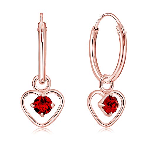 DTPsilver® KLEINE Creolen Ohrringe 925 Sterling Silber Rosen-Gold überzogen mit 3 mm Swarovski® Elements Kristall - Herzform - Mädchen - Dicke 1.2 mm - Durchmesser 12 mm - Farbe : Light Siam Rot von DTPsilver