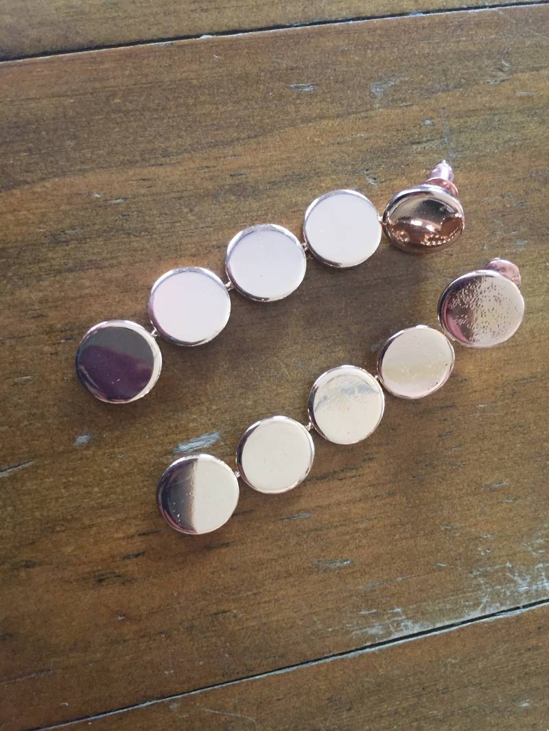 Ohrringepunkte Stecker Rosegolden von DUNKELROTde