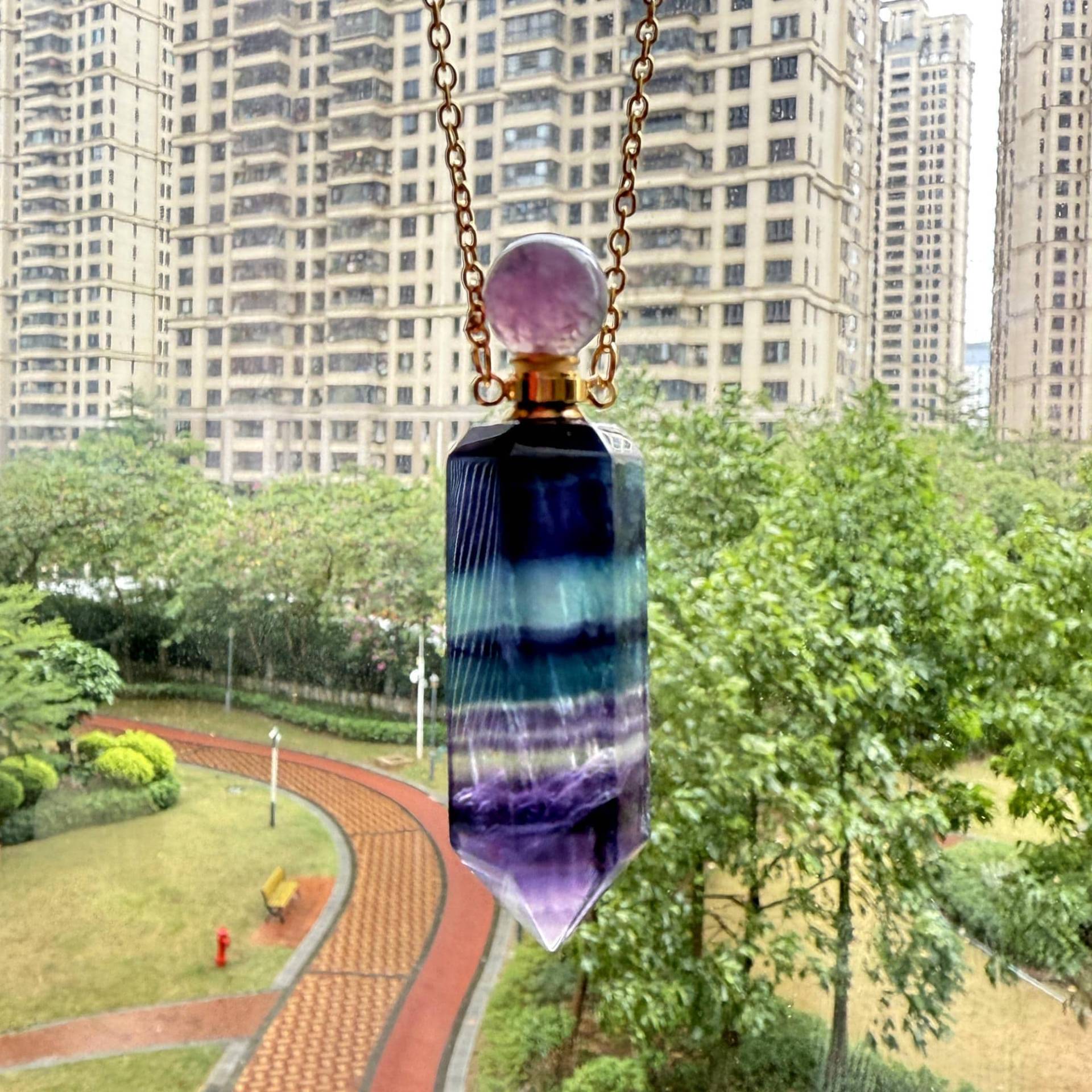 Regenbogen Fluorit Hexagon Prisma Flasche Anhänger Halskette, Natürliche Edelstein Chakra Kristall Quarz Parfüm Halskette Schmuck von DUODUOJEWELRY