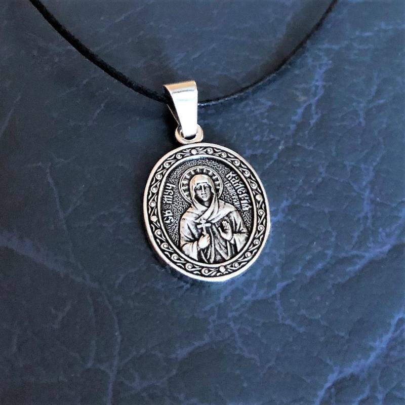 Heilige Caleria | Valeria Symbol Anhänger Halskette. Märtyrerin Valeria Kaisera Christian Charm. Religiöses Geschenk von DaLeeShop
