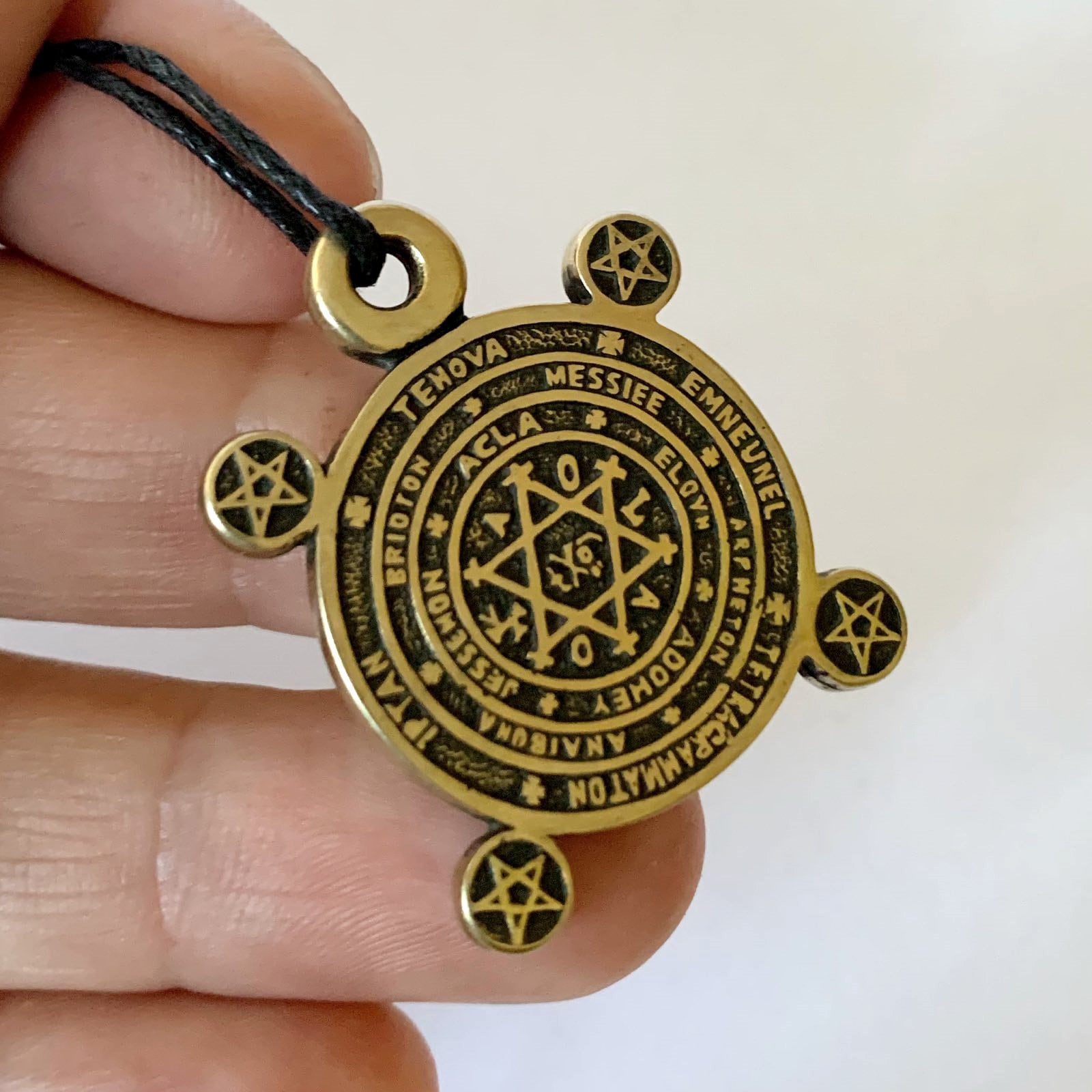 Siegel Salomons Pentagramm Halsketten-Charme. Zauberhaftes Pentakel Salomons. Hexagramm Schutztalisman. Okkulter Talisman Siegel Salomons Pentagramm Halsketten-Charme. Zauberhaftes Pentakel Salomons. Hexagramm Schutztalisman. Okkulter Talisman von DaLeeShop