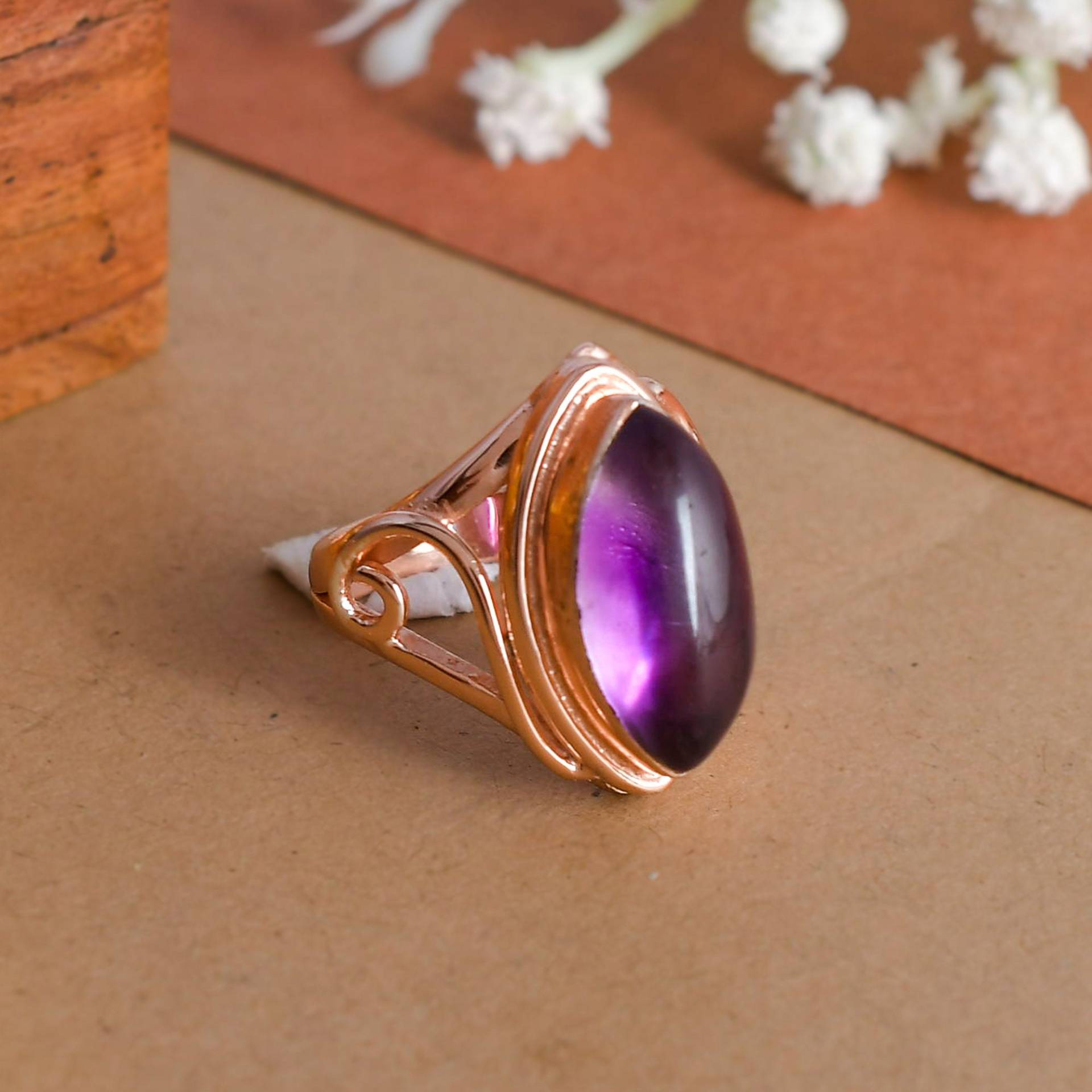 Amethyst Ring, Rosé Vergoldet, Handgemachter Marquise Form Designer Statement Lünette Set Verlobungsring, Geschenk von Daanijewels