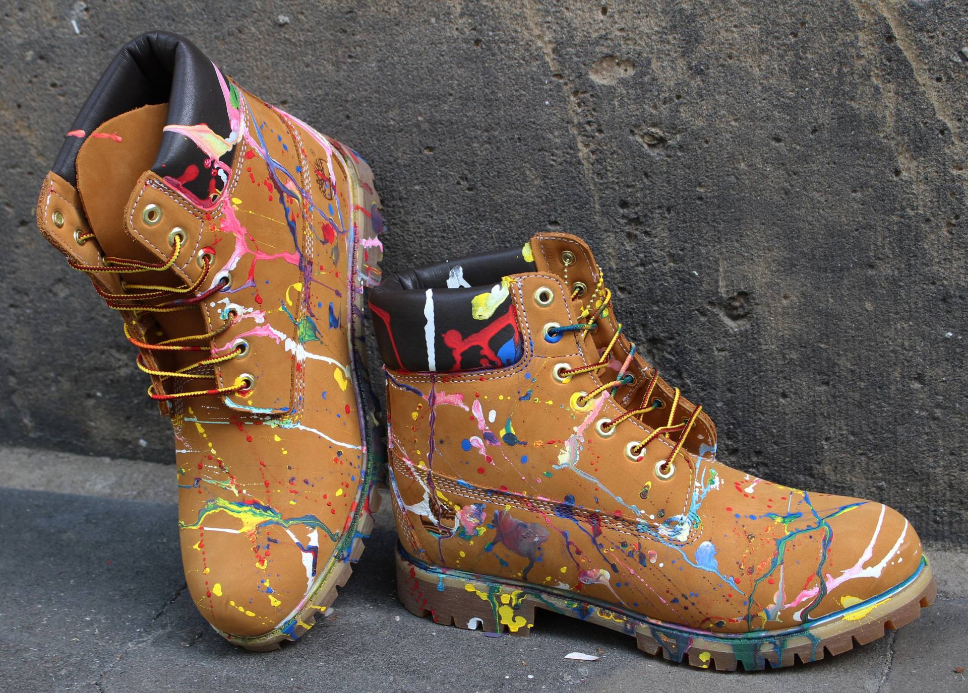 Custom Painted Timberland Boots Colour Splash Art Style Funky Unikat Custom Painted Timberland Boots Colour Splash Art Style Funky Unikat von DacCrewAirbrush