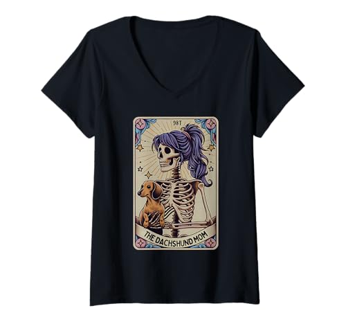 Damen Tarotkarte mit Dackel-Motiv, Skelett, Halloween, Hexen-Vibes T-Shirt mit V-Ausschnitt Damen Tarotkarte mit Dackel-Motiv, Skelett, Halloween, Hexen-Vibes T-Shirt mit V-Ausschnitt von Dachshund Mom Tarot Card Skeleton Outfit