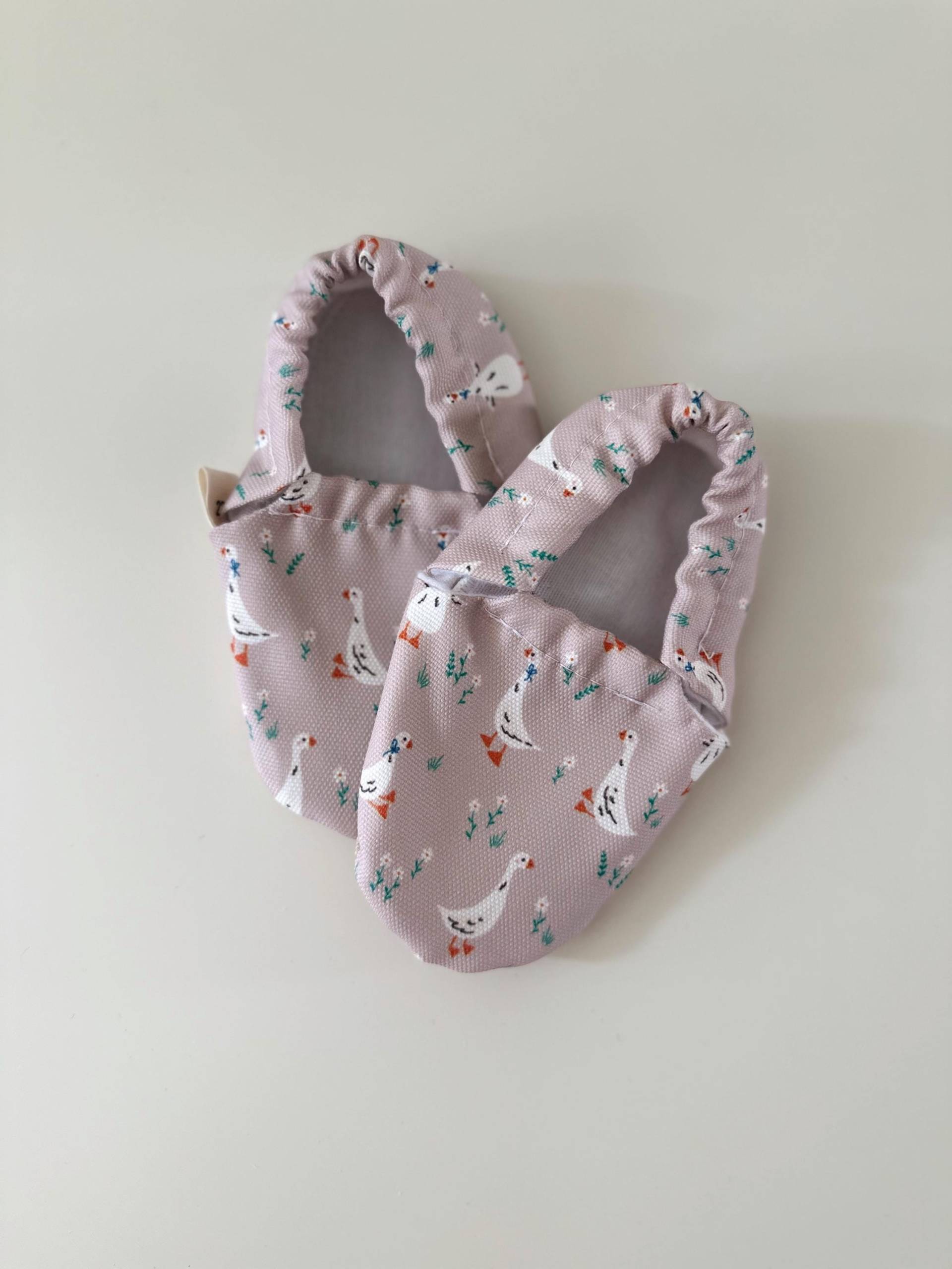 Krabbelschuhe Vegan|Barfußschuhe|Lauflernschuhe|Kitaschuhe|Kinderschuhe|Schläppchen|Babyschuhe Krabbelschuhe Vegan|Barfußschuhe|Lauflernschuhe|Kitaschuhe|Kinderschuhe|Schläppchen|Babyschuhe von DadalaHandmade