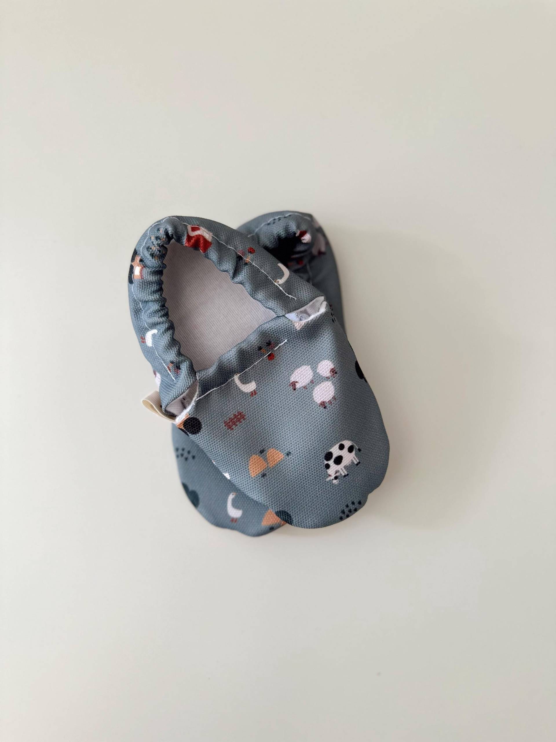 Krabbelschuhe Vegan Farm|Barfußschuhe|Lauflernschuhe|Kitaschuhe|Kinderschuhe|Schläppchen|Babyschuhe Krabbelschuhe Vegan Farm|Barfußschuhe|Lauflernschuhe|Kitaschuhe|Kinderschuhe|Schläppchen|Babyschuhe von DadalaHandmade