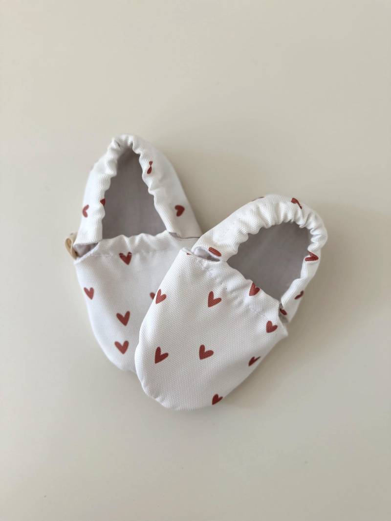 Krabbelschuhe Vegan Heart|Barfußschuhe|Lauflernschuhe|Kitaschuhe|Kinderschuhe|Schläppchen|Babyschuhe von DadalaHandmade
