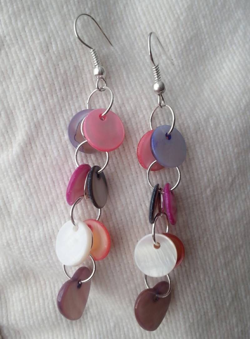 Echte Handgemachte Perlmutt Ohrringe von Dadevier