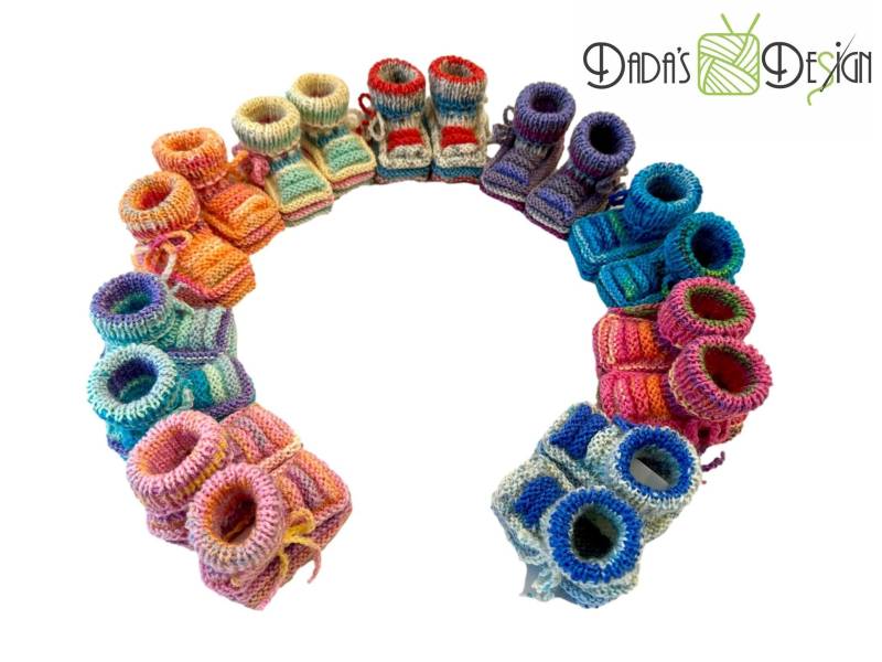 Babyschuhe Gestrickt in Verschiedenen Farben Gr. Ca 15/16 von DadusDesign