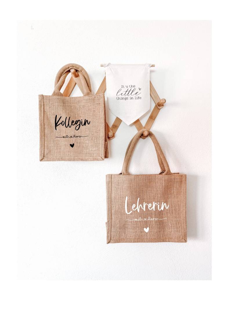 Jutetasche Erzieherin/Lehrerin Hebamme ... Mit Herz in Verschiedenen Größen von DaheimShop