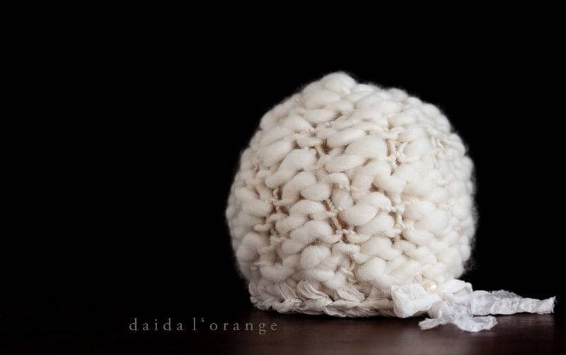 Newborn Luxe Beanie Mütze - Schneewittchen Winter Kollektion Newborn Luxe Beanie Mütze - Schneewittchen Winter Kollektion von DaidaLOrange